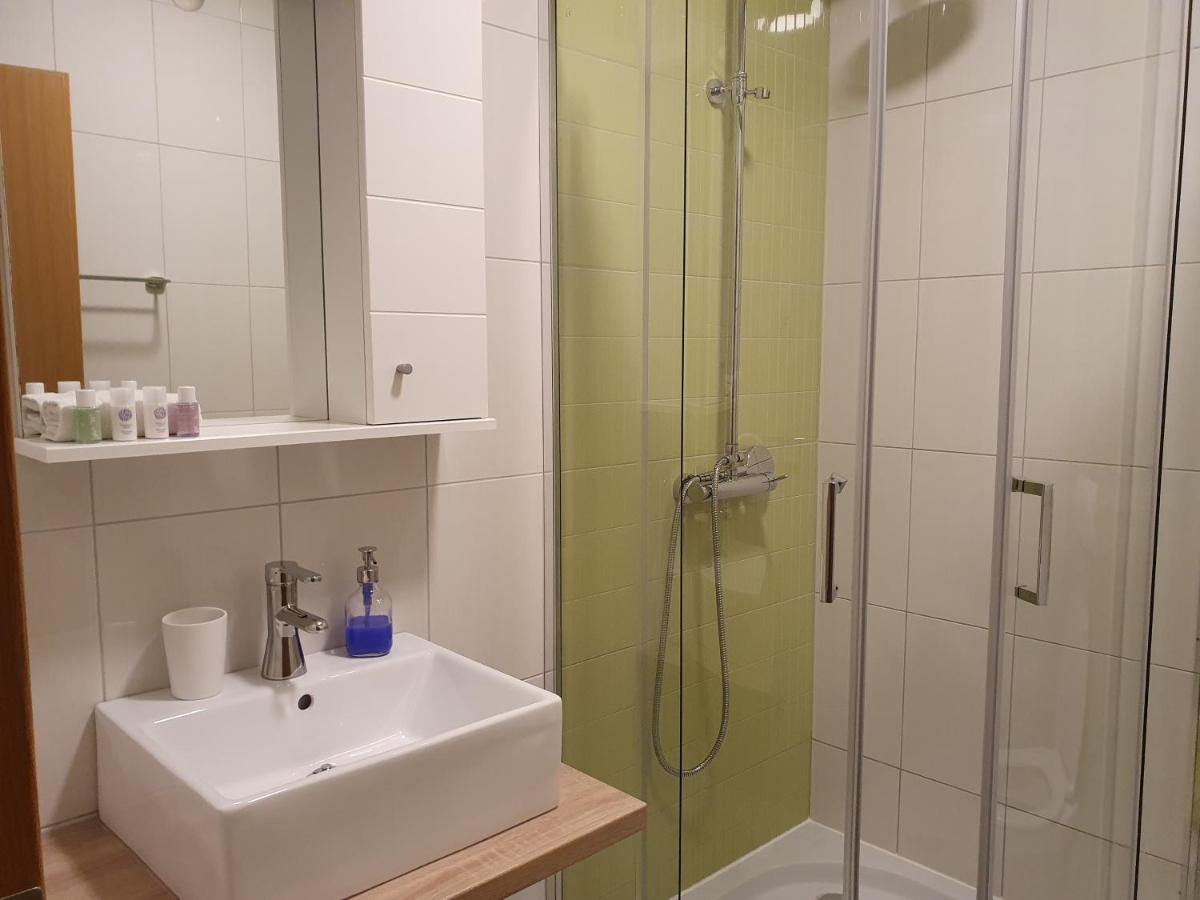 Apartmani Eterović Baška Voda Zewnętrze zdjęcie