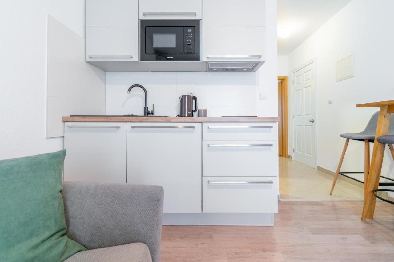 Apartmani Eterović Baška Voda Zewnętrze zdjęcie